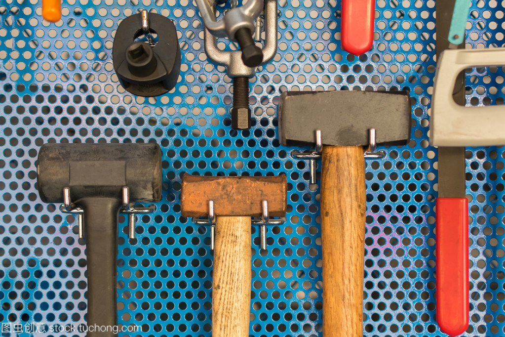 車庫寶藏 精心打造船上專用的錘子五金工具集合